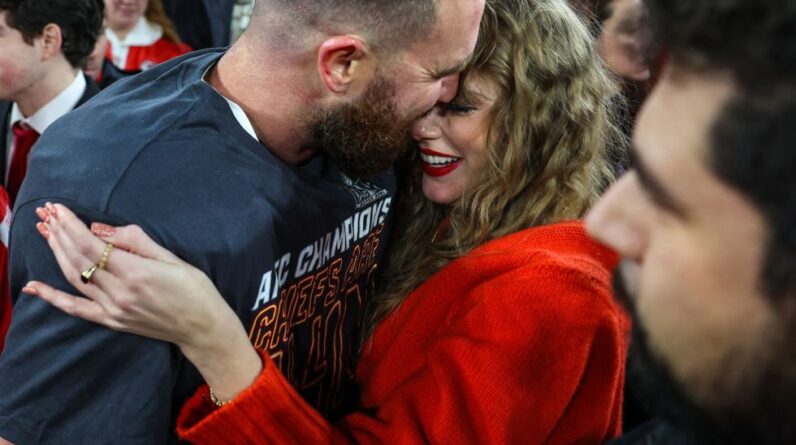 Travis Kelce Responds to Rumor He’ll Suggest to Taylor Swift at the Super Bowl